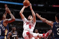 篮球巨星老詹退役再战五年，崔永熙互动引发热议